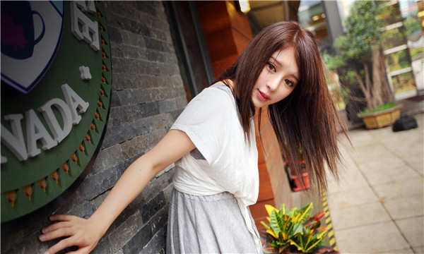南芬想找一个女性生孩子给报酬-｛找个女人生孩子多少钱｝
